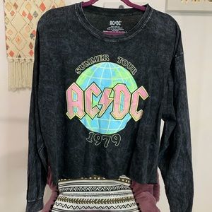 AC/DC LONG SLEEVE TOP
